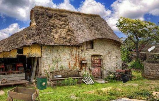Beautiful Country House Escape
