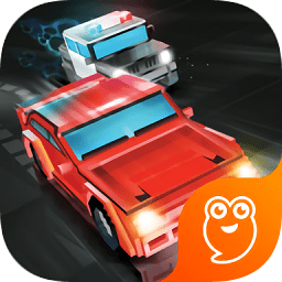 飞车大作战:躲避追捕