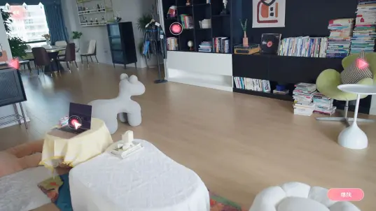 完蛋！我被美女包围了！房间里的心跳