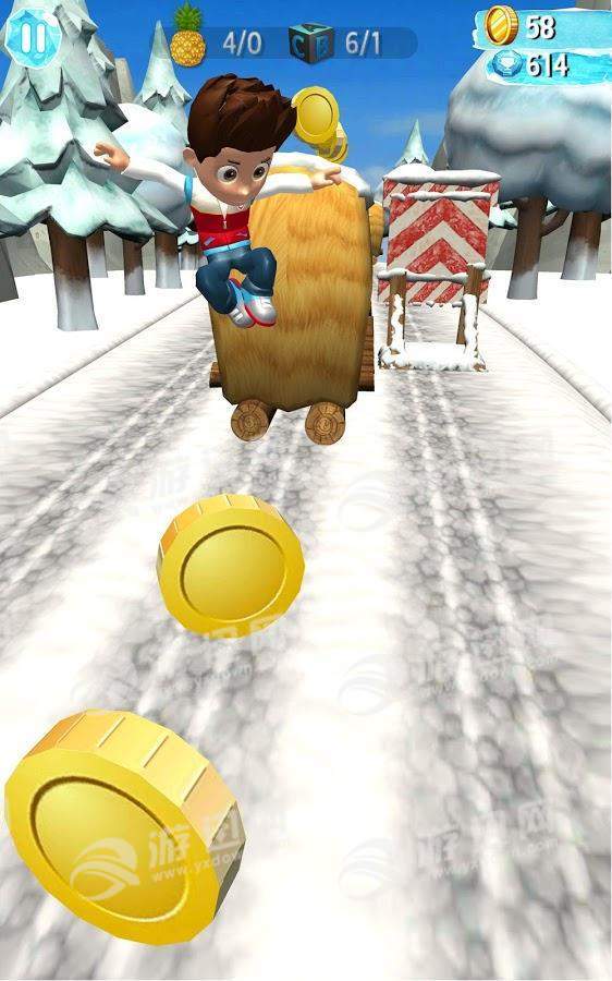 雪地奔跑 雪地奔跑